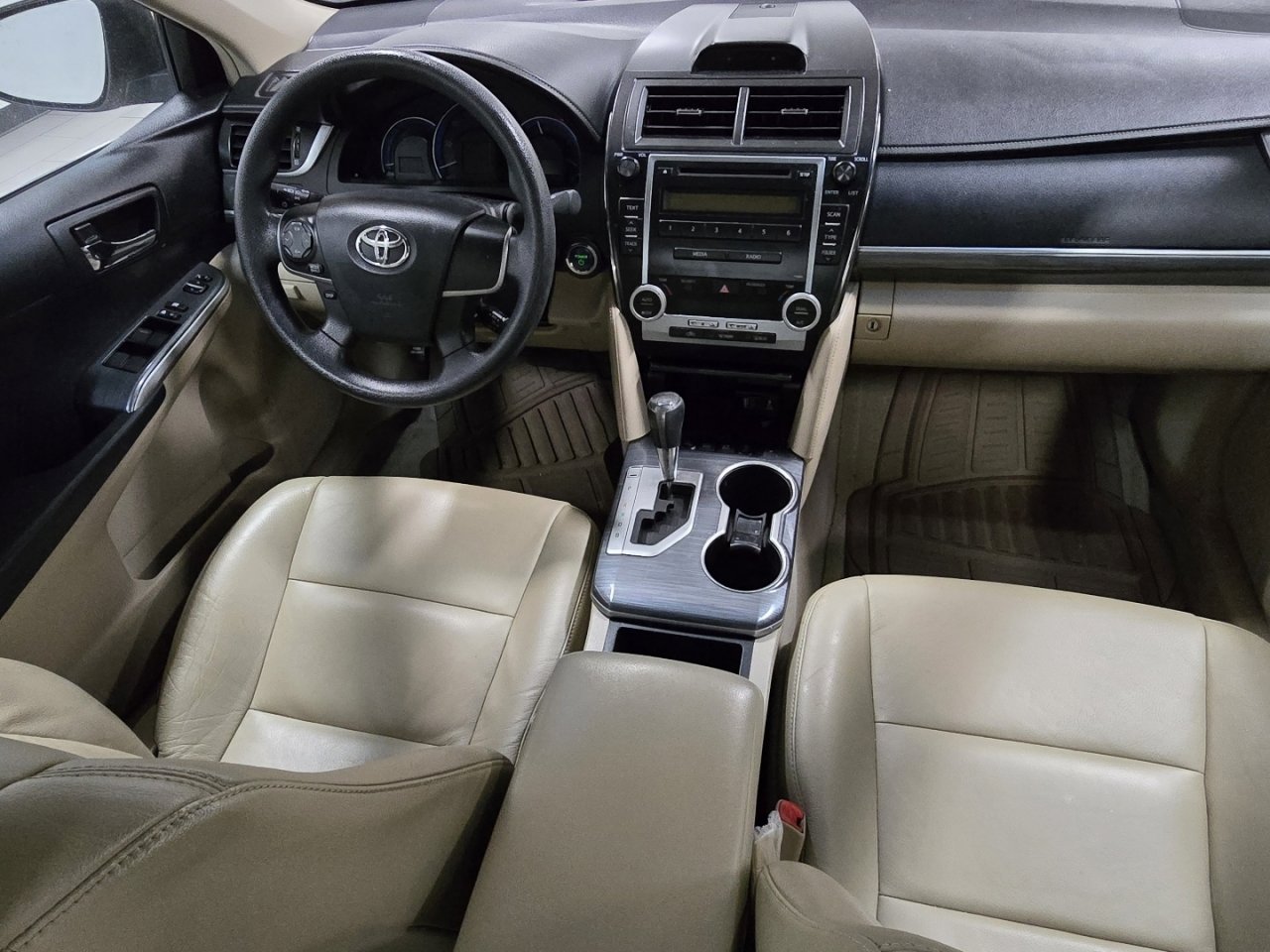 Used 2012 Toyota Camry LE image 20