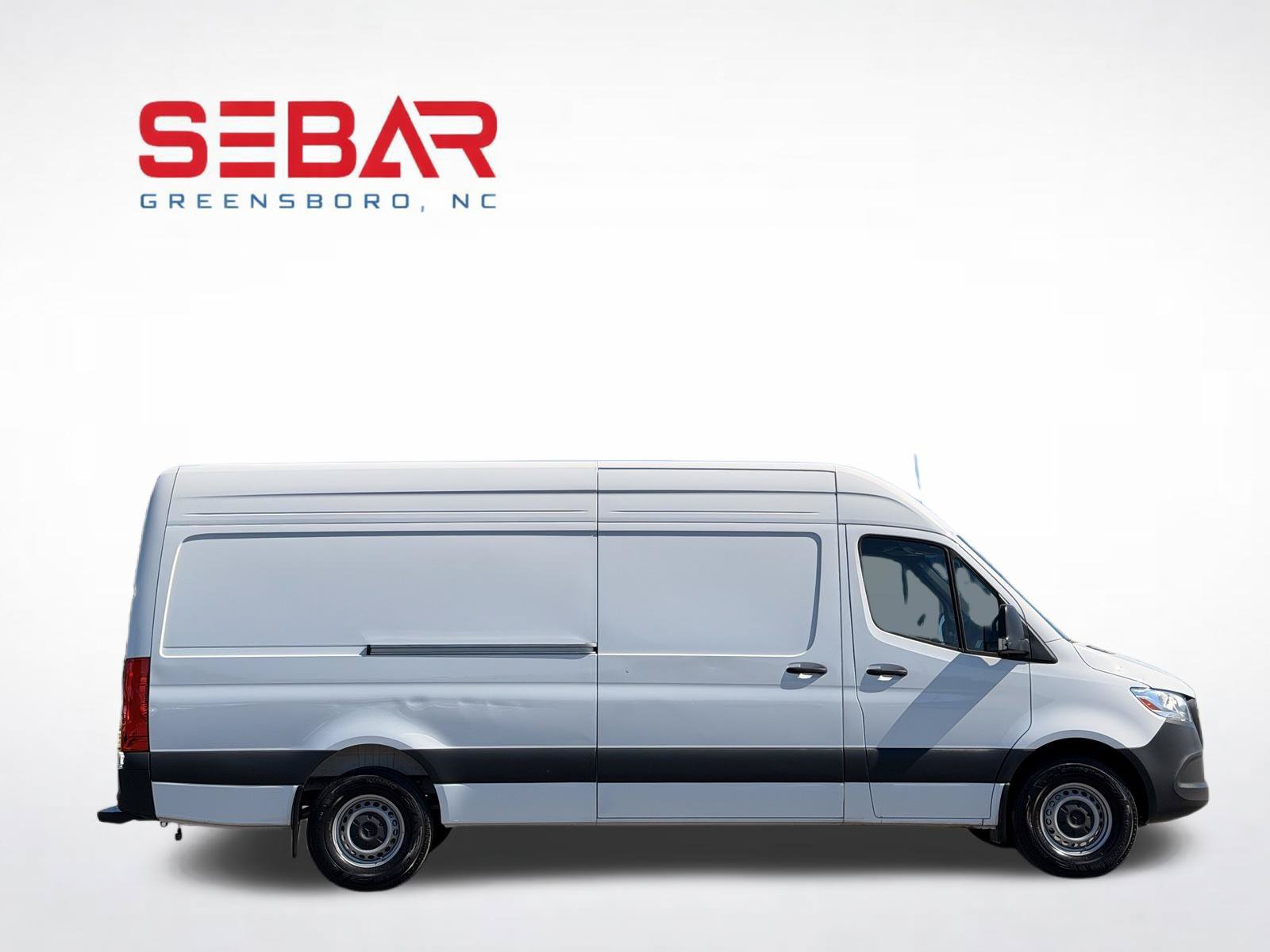 Used 2025 Mercedes-Benz Sprinter 2500 image 5
