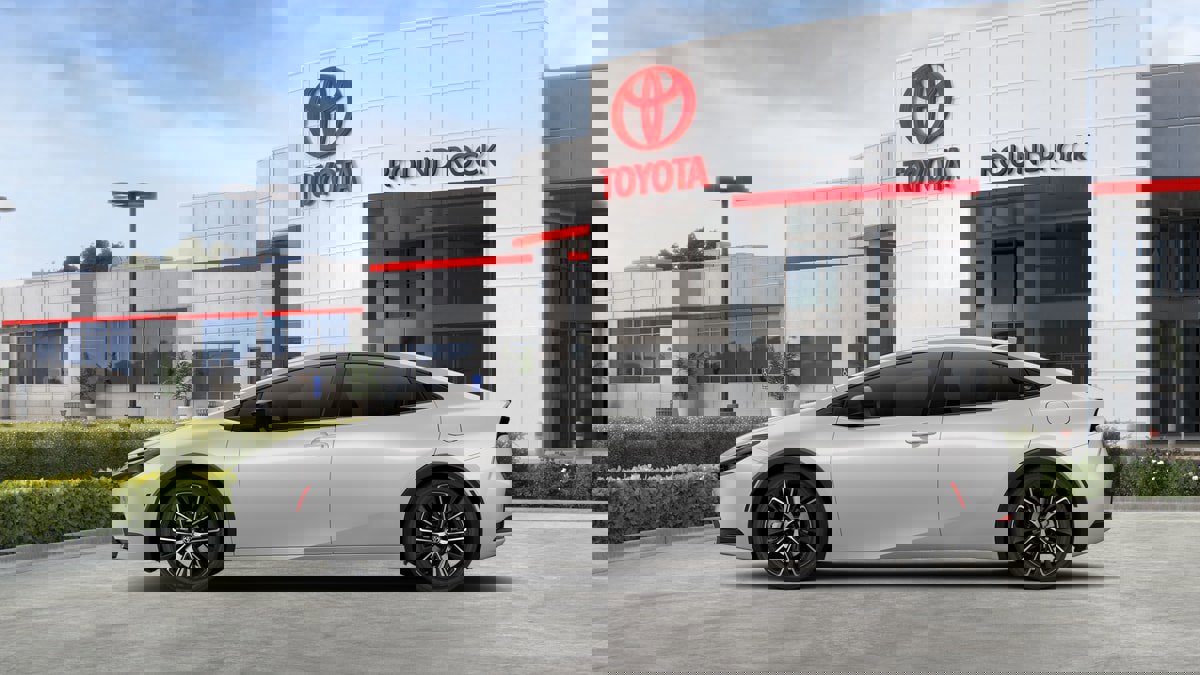 New 2026 Toyota Prius XLE FWD image 4