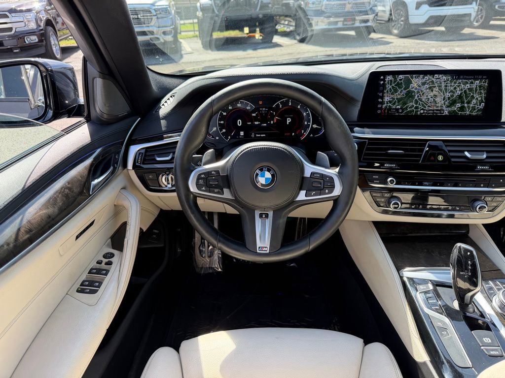 Used 2017 BMW 540i xDrive image 28