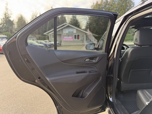 Used 2024 Chevrolet Equinox RS w/ RS Leather Package image 21