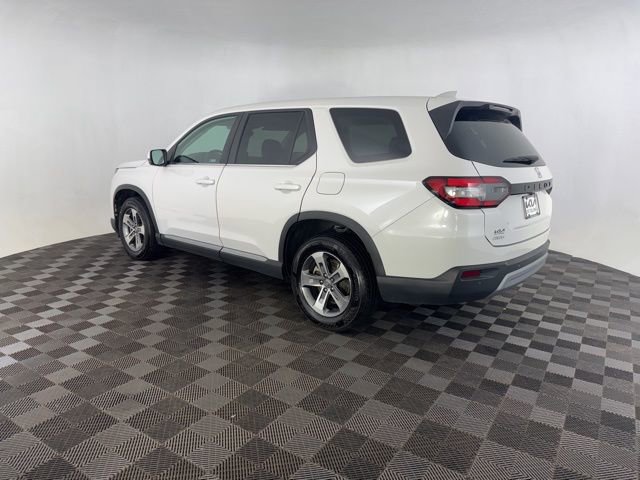 Used 2023 Honda Pilot EX-L image 9