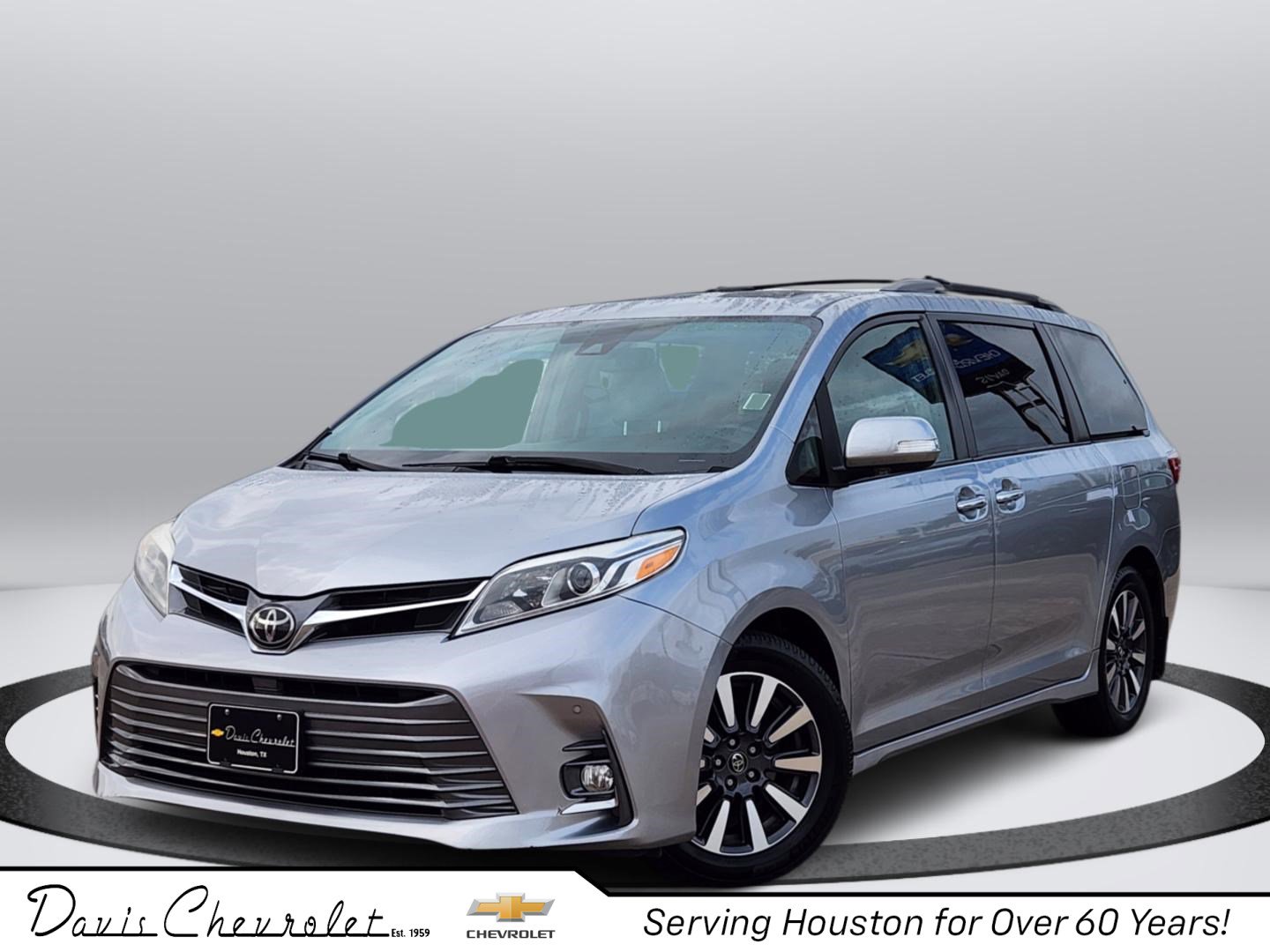 Used 2018 Toyota Sienna Limited