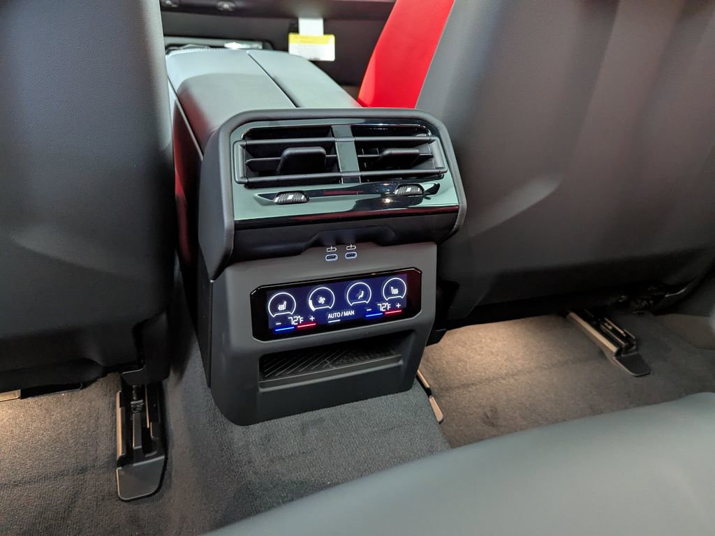 New 2026 BMW M5 Touring image 36