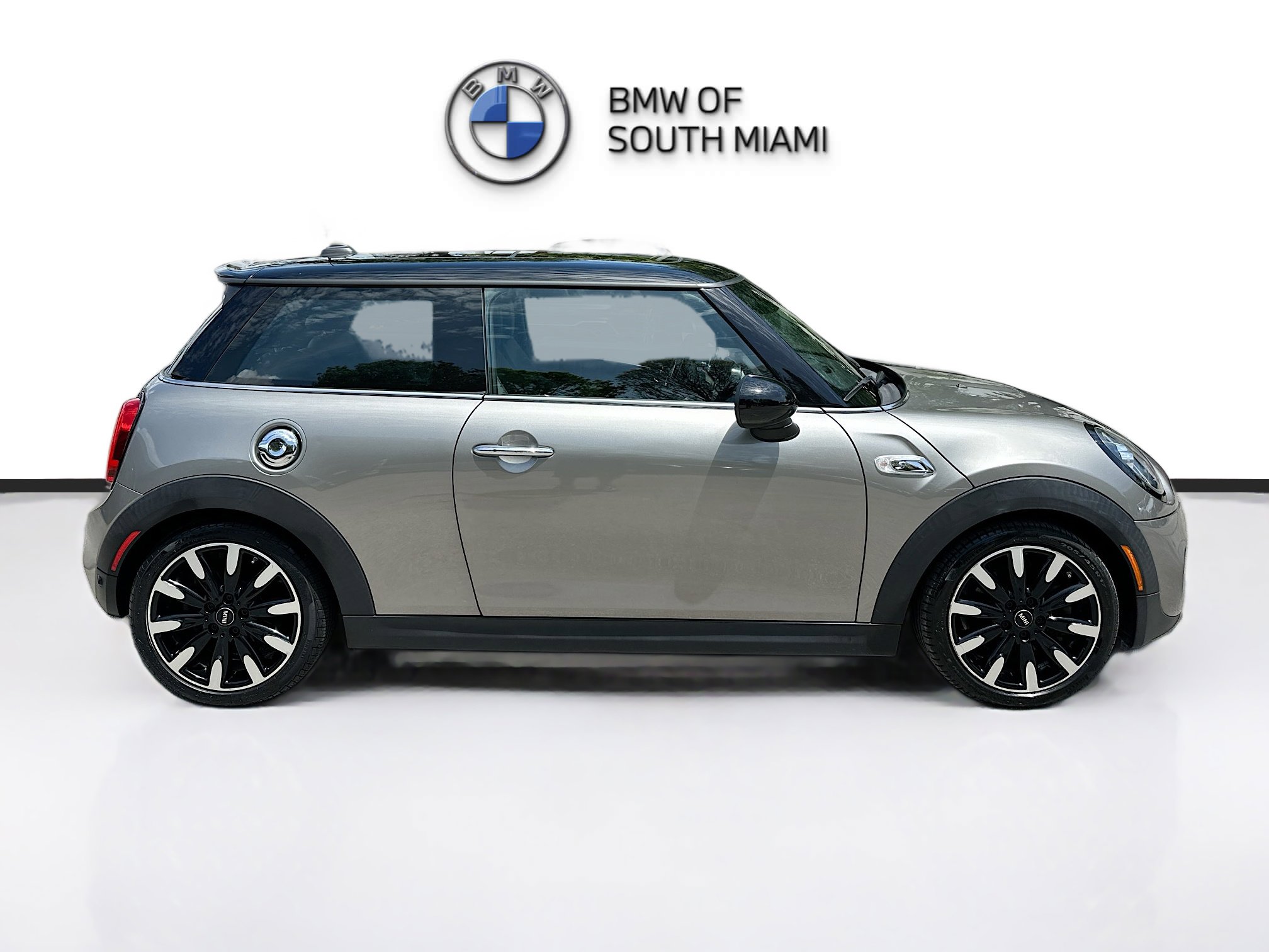 Used 2019 MINI Cooper S w/ Premium Package FWD image 8