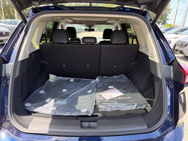 New 2026 Nissan Rogue Platinum w/ Platinum Premium Package AWD/4WD image 11