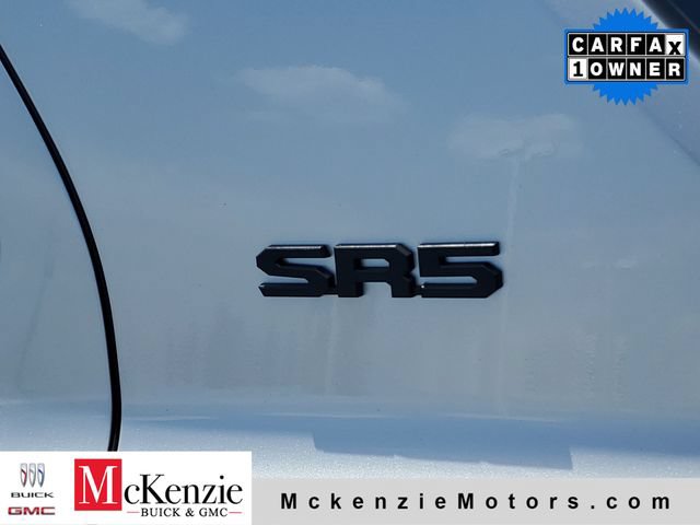 Used 2025 Toyota 4Runner SR5 RWD image 28