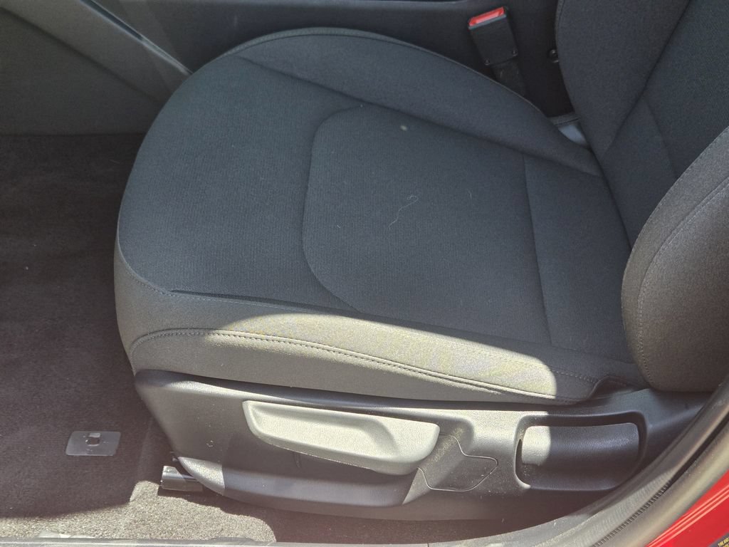 New 2026 Kia K4 FWD image 17