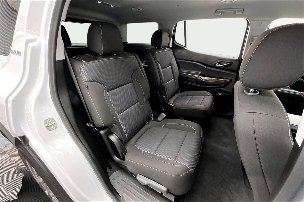 Used 2023 GMC Acadia SLE w/ Driver Convenience Package image 27