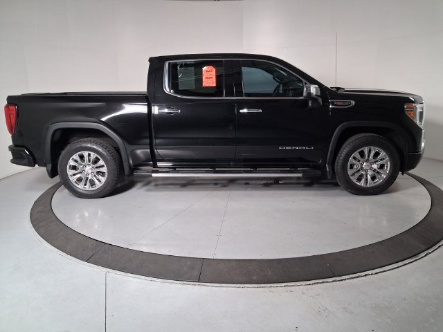 Certified 2022 GMC Sierra 1500 Denali w/ Driver Alert Package II AWD/4WD image 3