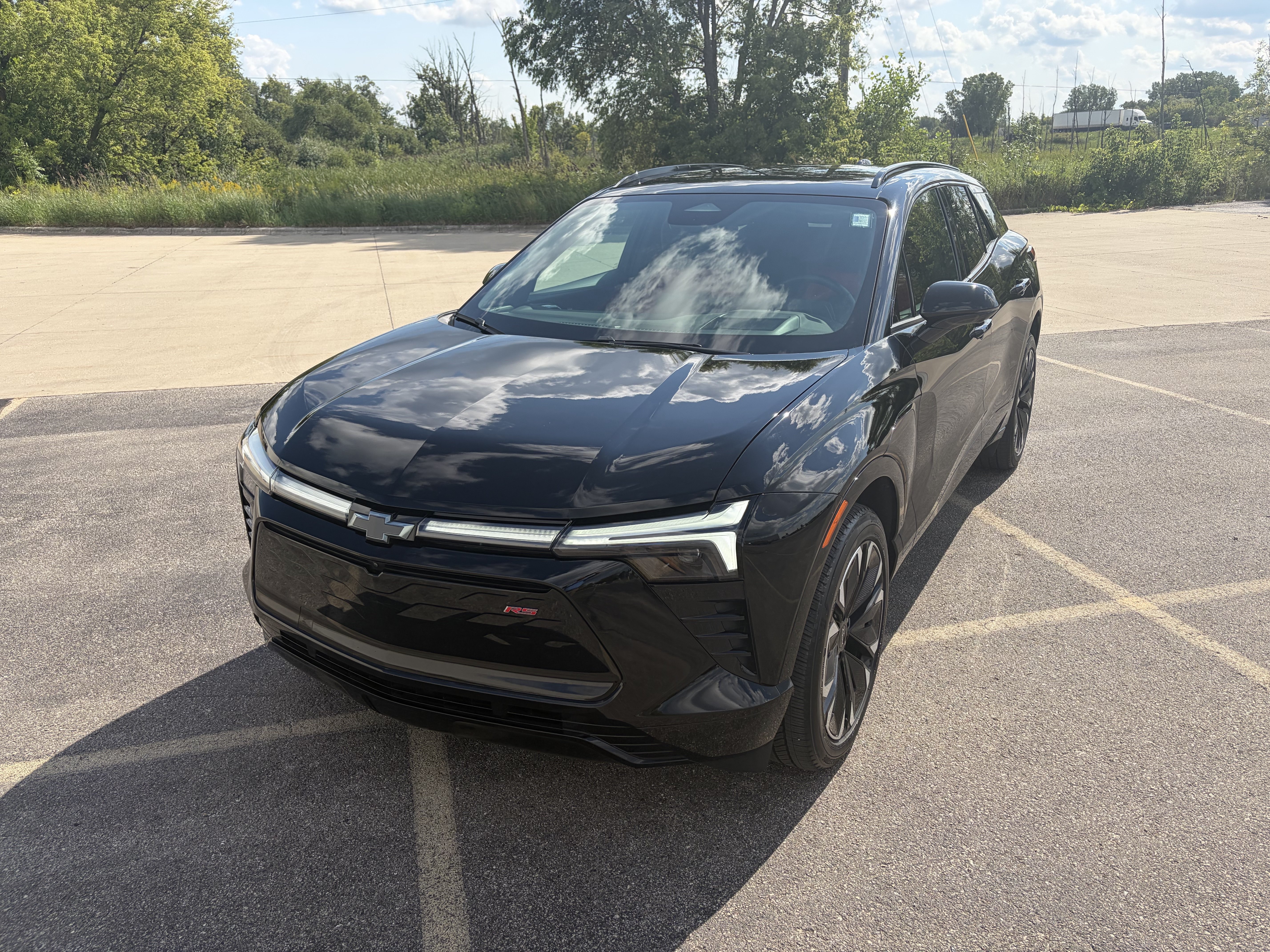 Used 2024 Chevrolet Blazer EV RS AWD/4WD image 2