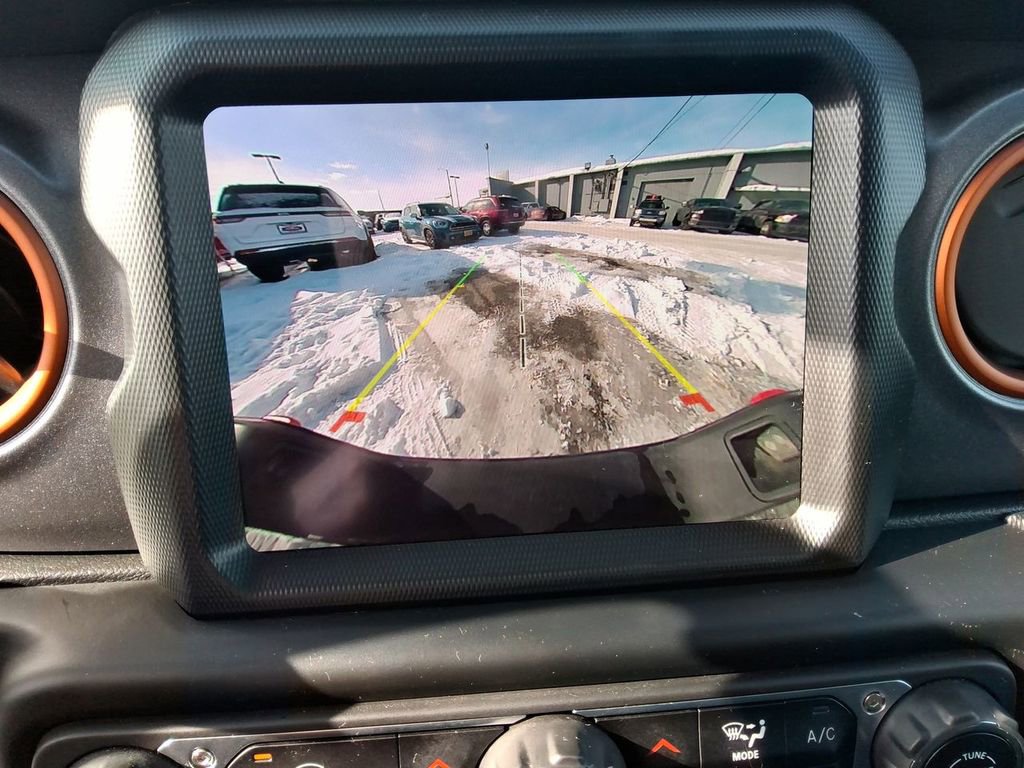 Certified 2023 Jeep Gladiator Mojave image 16