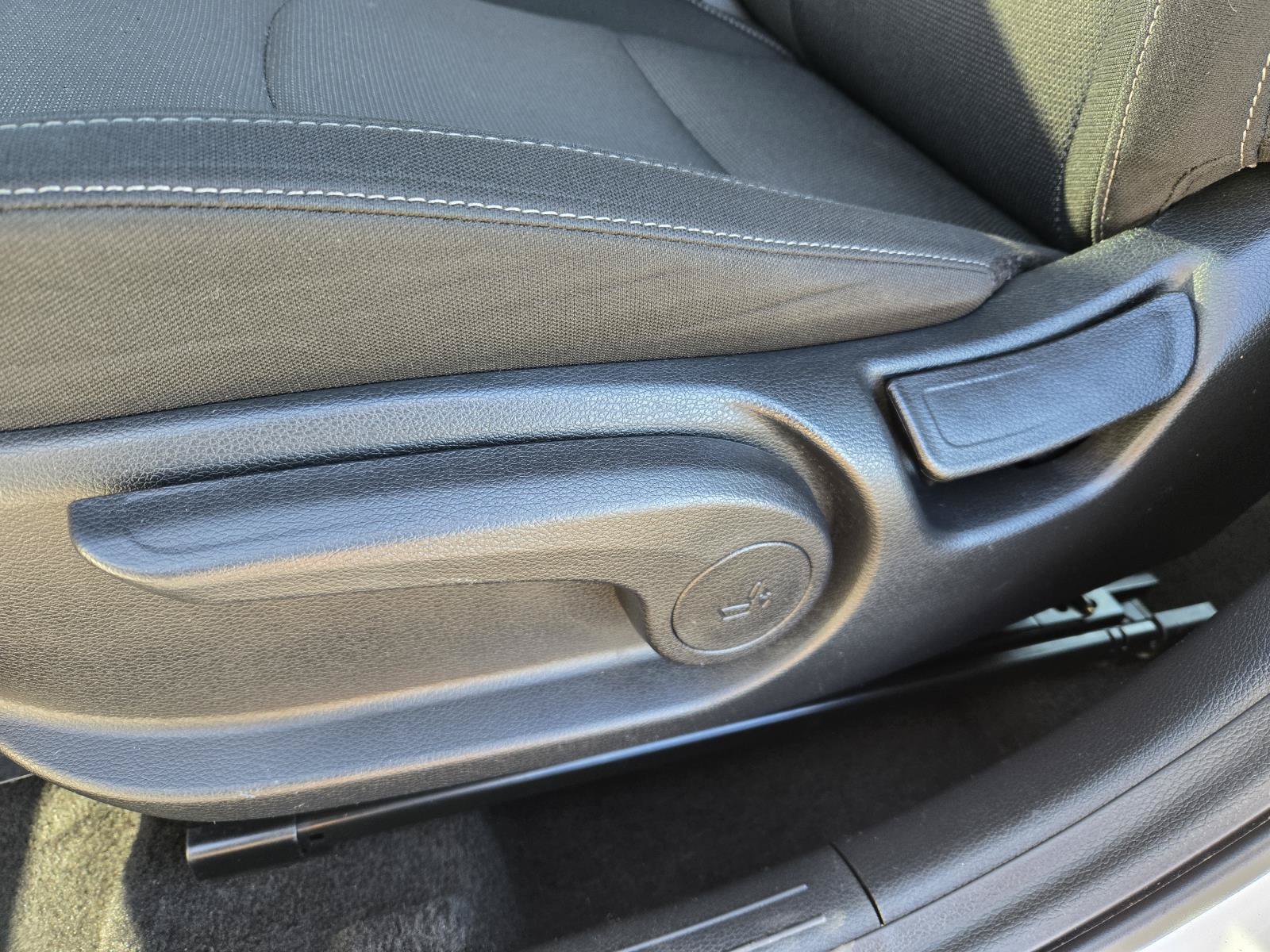 Used 2024 Kia Forte LXS w/ LXS Technology Package FWD image 22