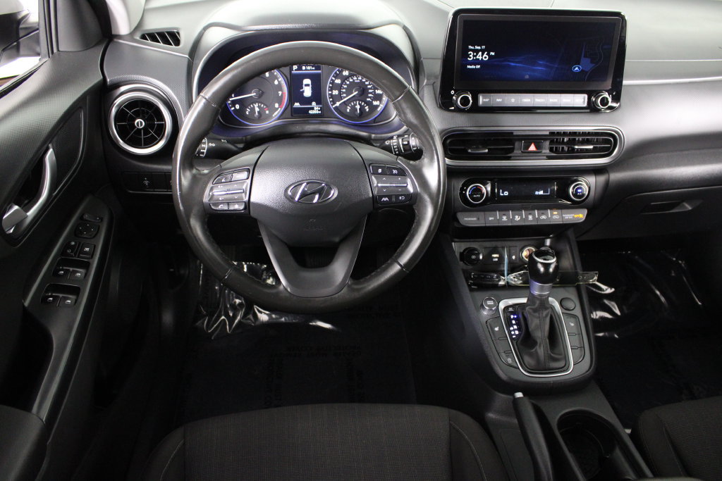 Certified 2023 Hyundai Kona SEL w/ Convenience Package FWD image 8