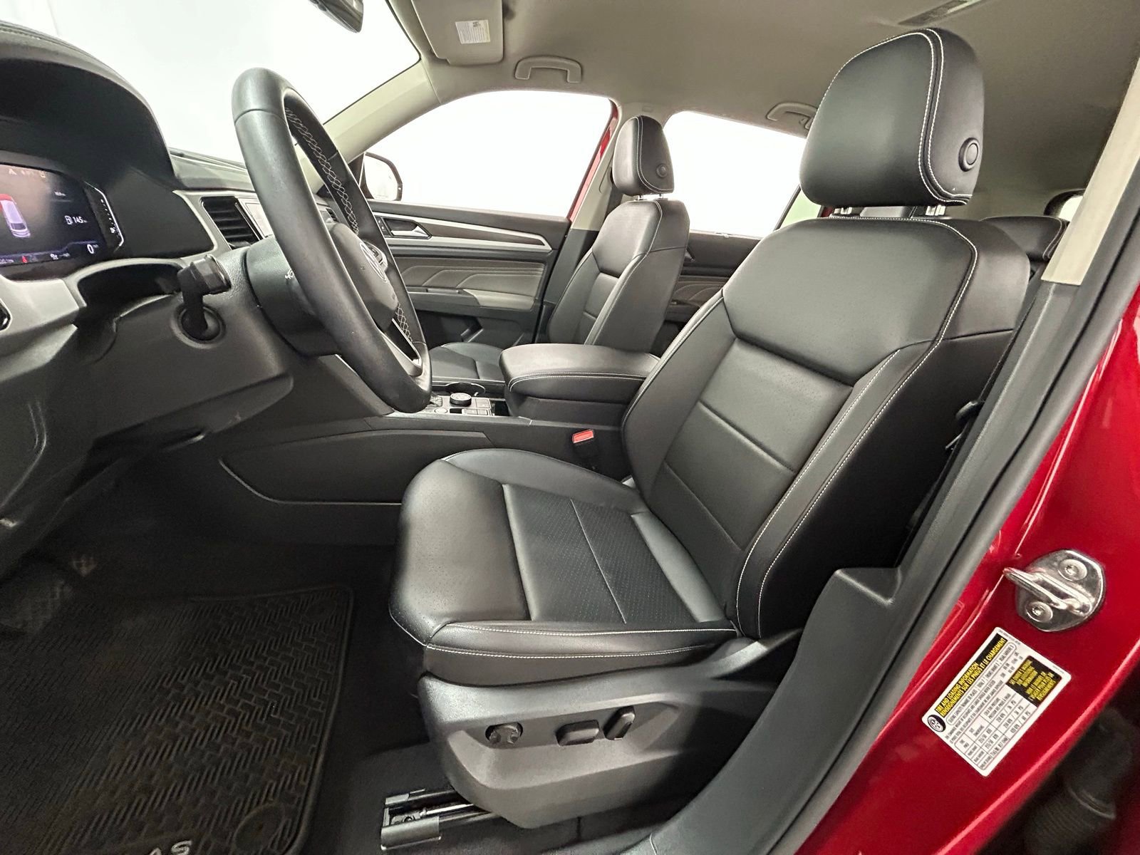 Used 2023 Volkswagen Atlas SE image 27