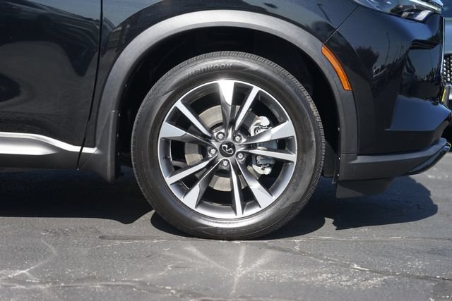 Used 2023 INFINITI QX60 Luxe w/ Cargo Package AWD/4WD image 4