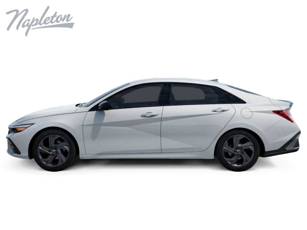 New 2026 Hyundai Elantra Sport FWD image 3