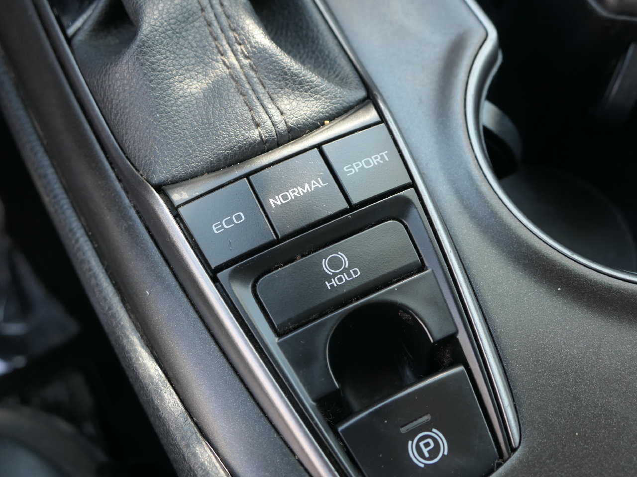 Used 2024 Toyota Camry XSE w/ Navigation Package FWD image 22