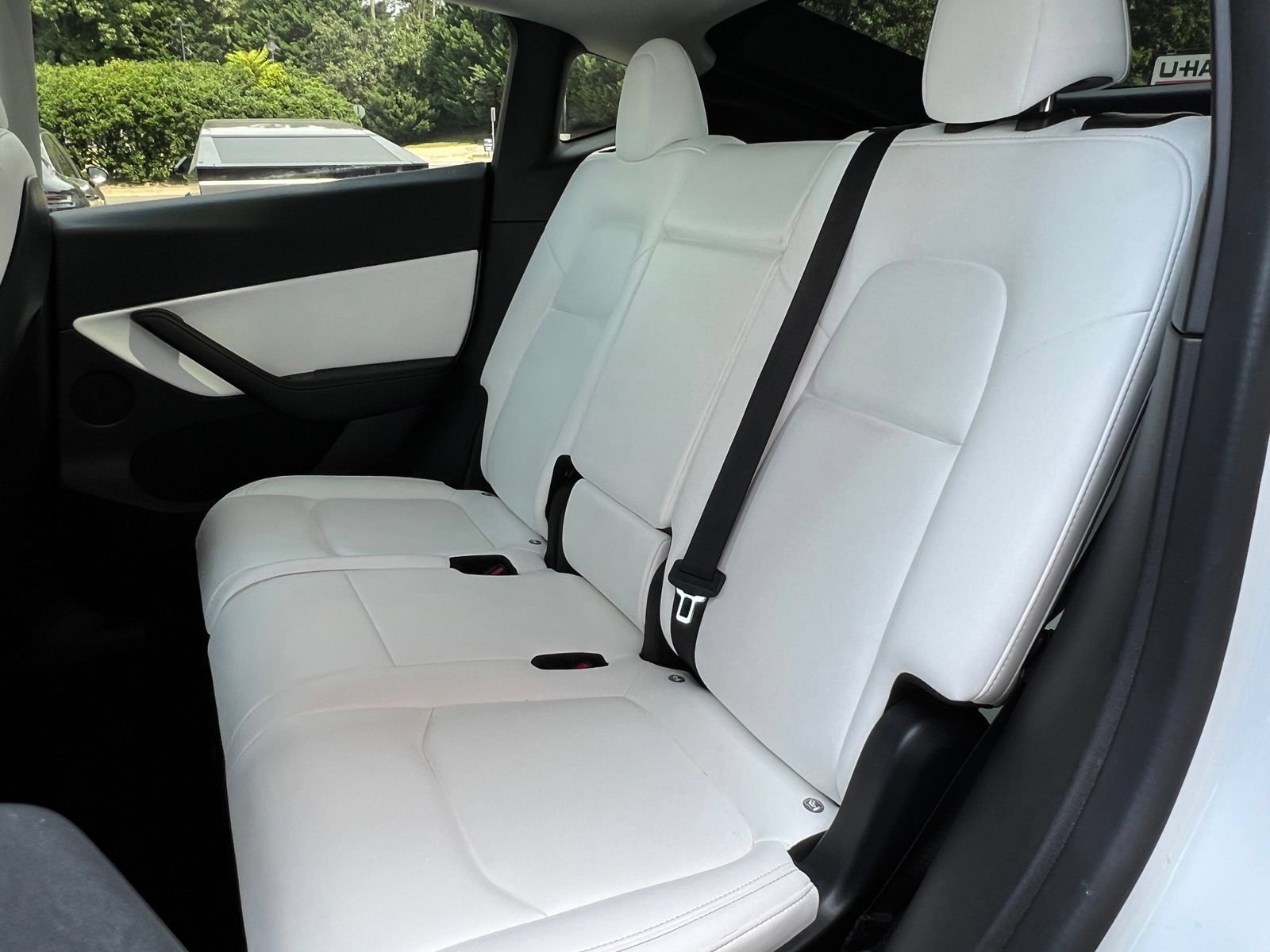 Used 2022 Tesla Model Y Long Range AWD/4WD image 10
