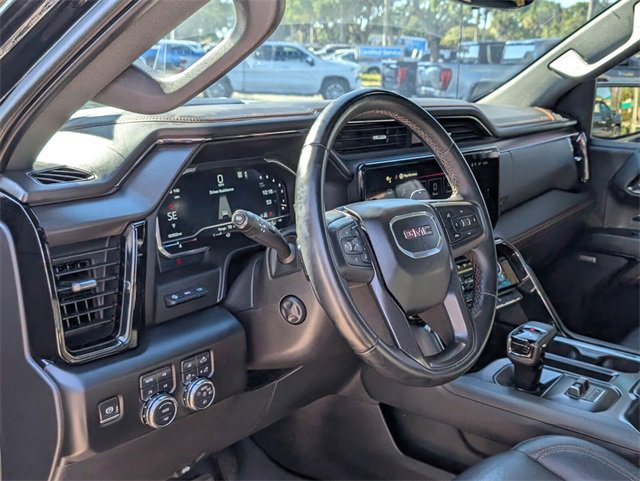 Used 2023 GMC Sierra 1500 AT4 w/ Technology Package image 12