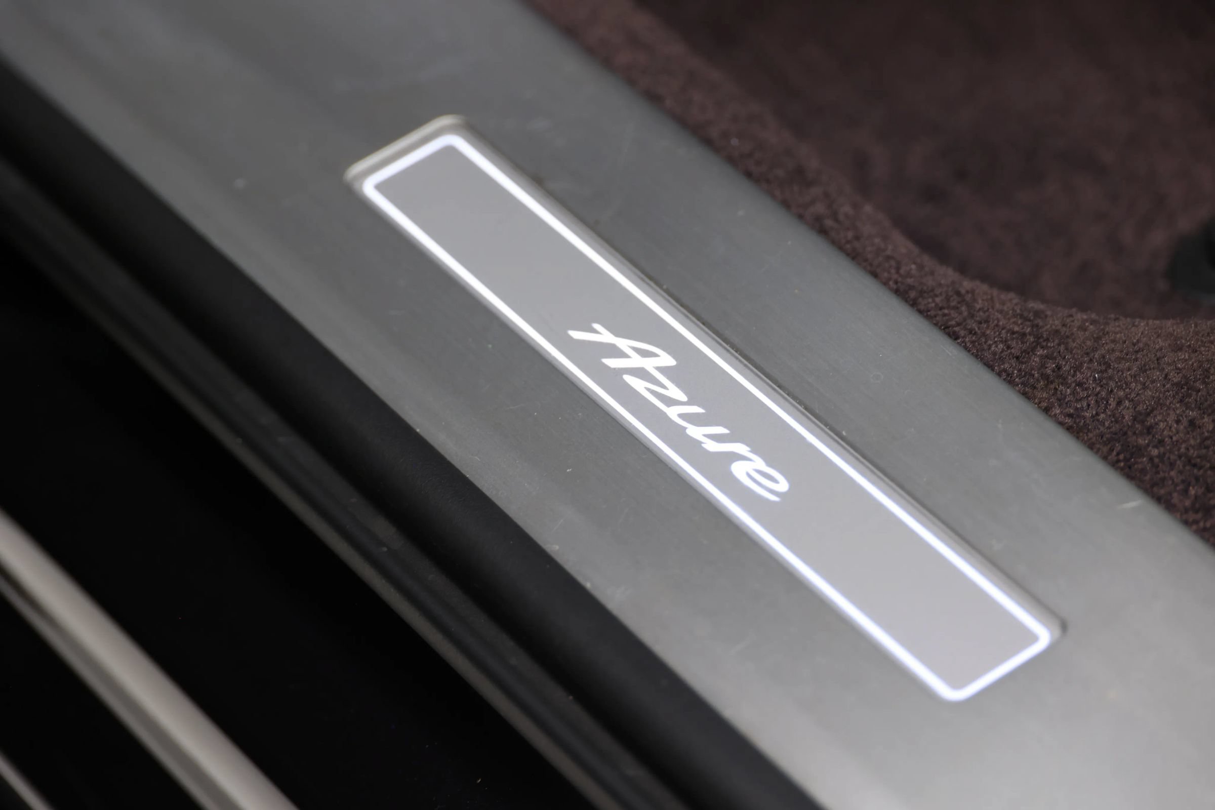 Used 2023 Bentley Bentayga Extended Wheelbase AWD/4WD image 65