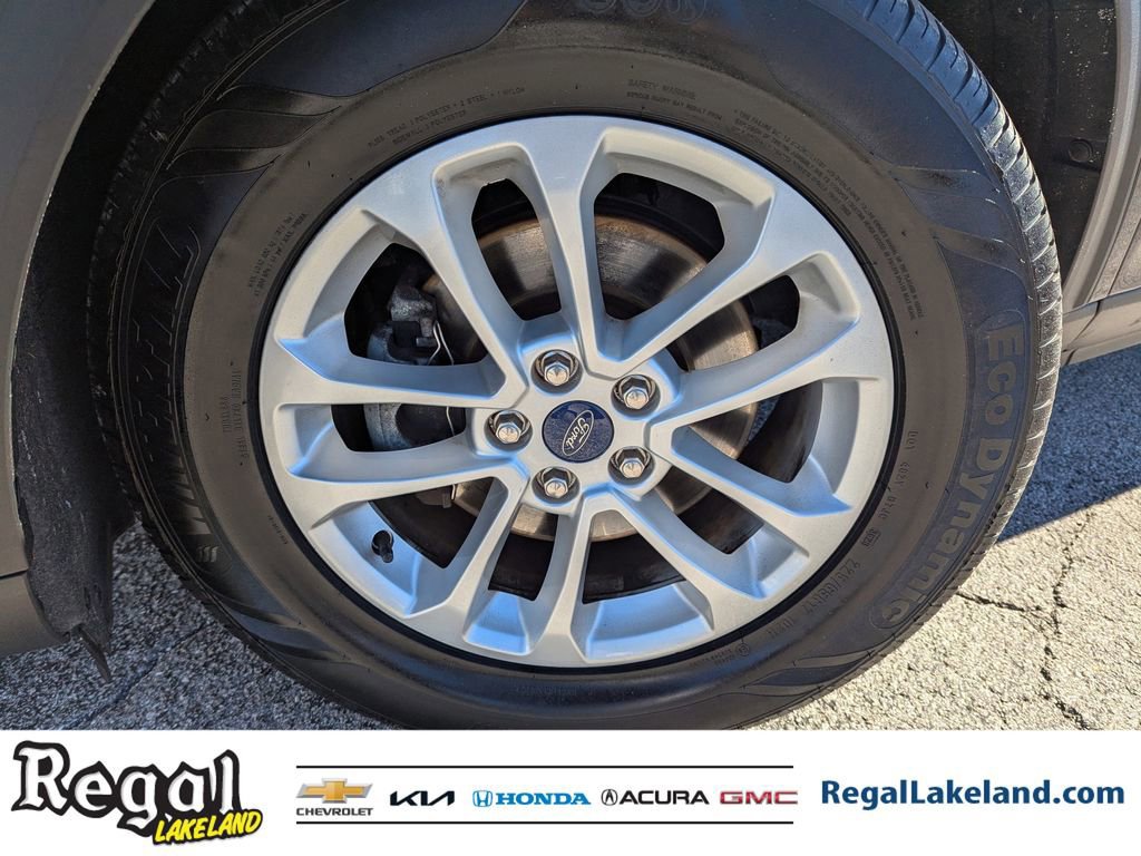 Used 2021 Ford Escape SE w/ Cold Weather Package image 30