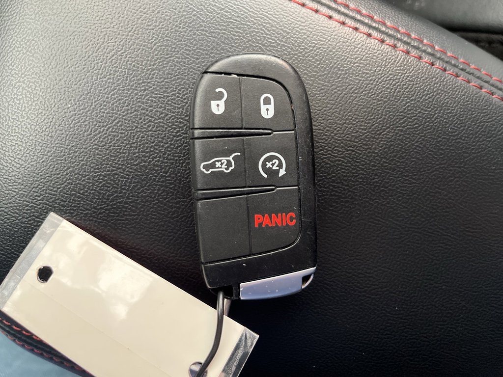 Used 2024 Dodge Durango GT image 33