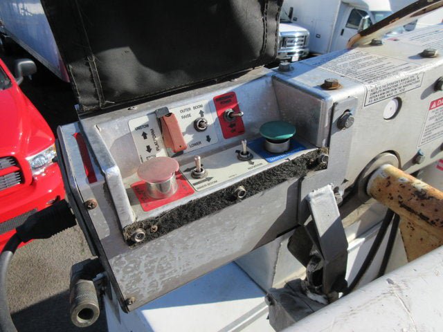 Used 2008 Ford F350 XLT RWD image 9