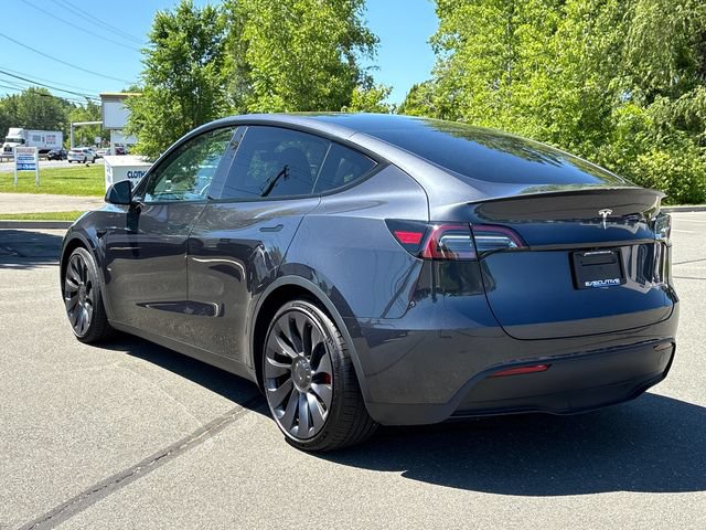 Used 2024 Tesla Model Y Performance AWD/4WD video 2