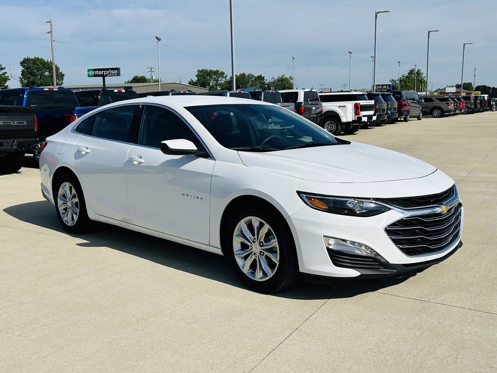 Used 2024 Chevrolet Malibu LT FWD video 2