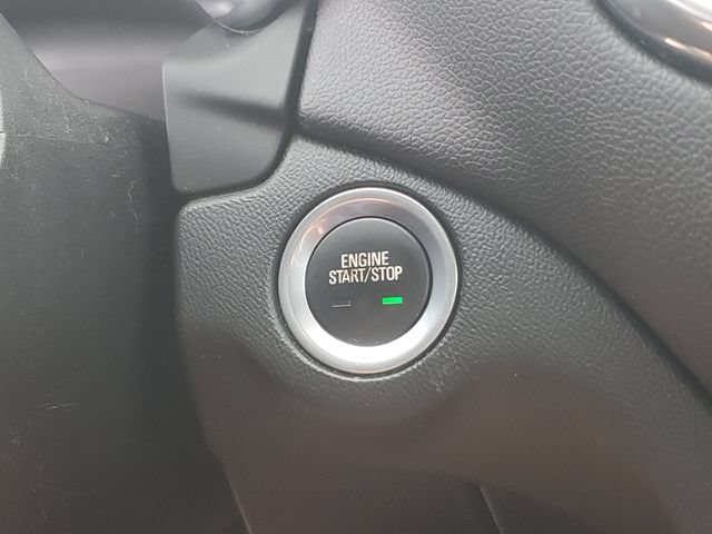 Used 2018 Chevrolet Equinox LT FWD image 20