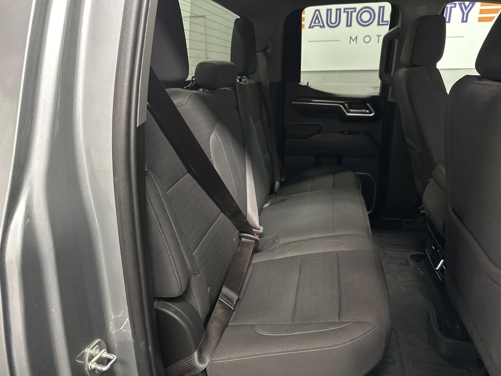 Used 2023 GMC Sierra 1500 Elevation image 35