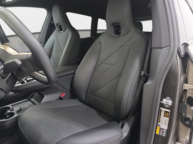 Certified 2026 BMW iX xDrive45 AWD/4WD image 12