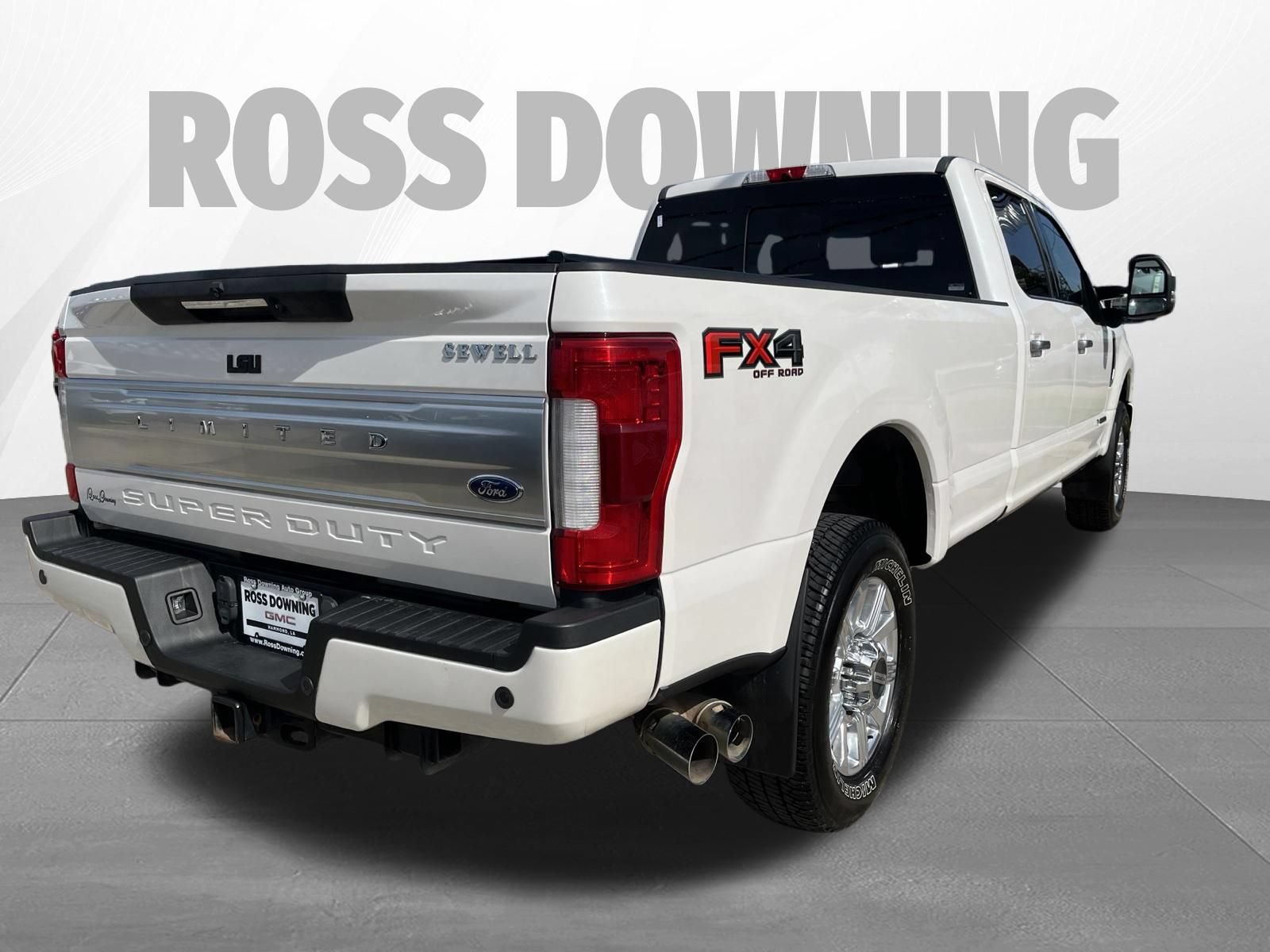 Used 2019 Ford F350 Limited AWD/4WD image 4