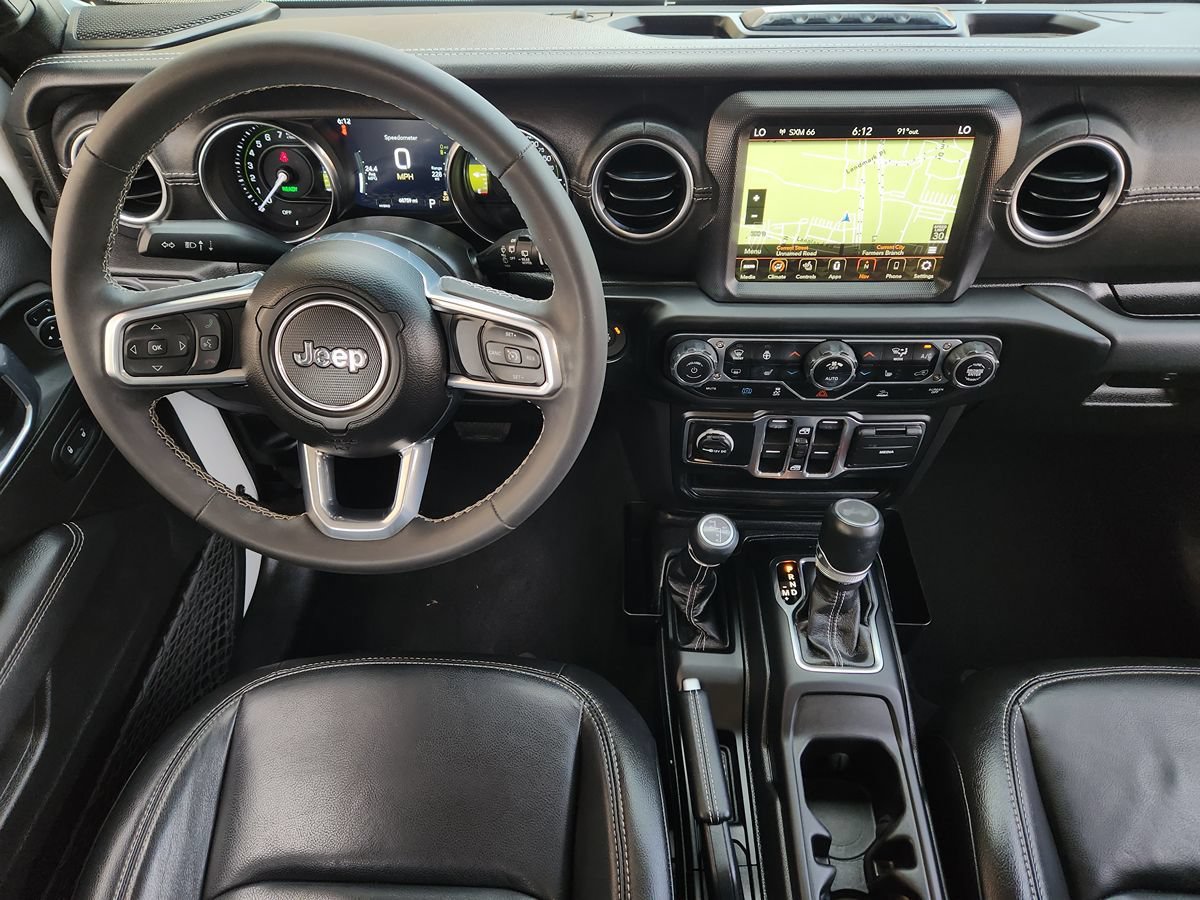 Used 2023 Jeep Wrangler Unlimited Sahara w/ Cold Weather Group AWD/4WD image 45