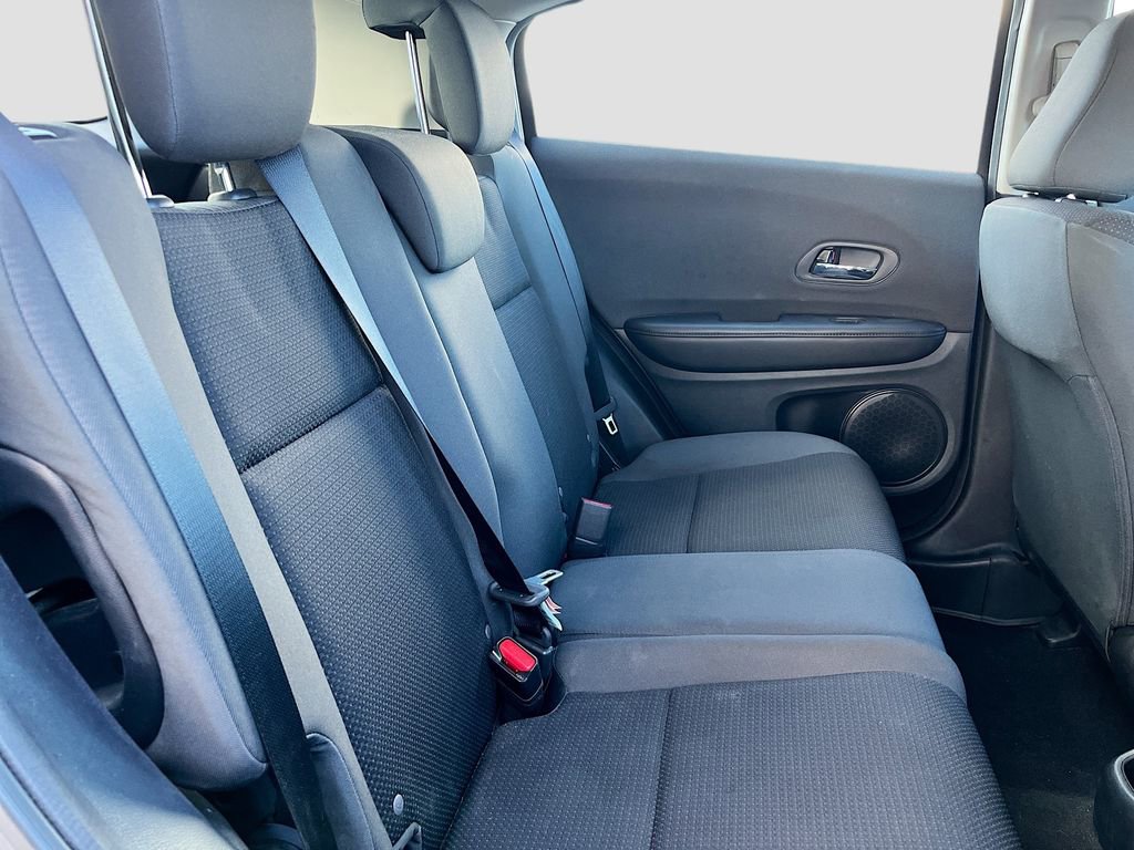 Used 2021 Honda HR-V LX image 24