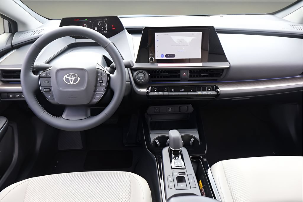 Certified 2026 Toyota Prius XLE FWD image 16