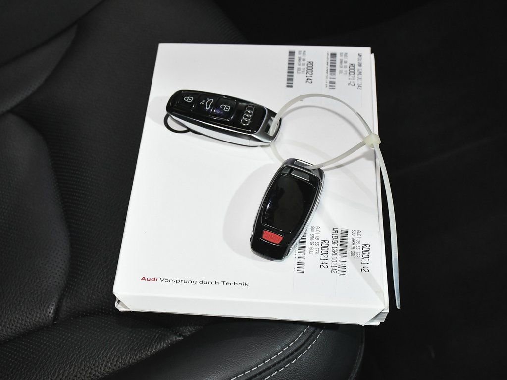 Used 2024 Audi Q8 Premium Plus w/ Premium Plus Package image 84