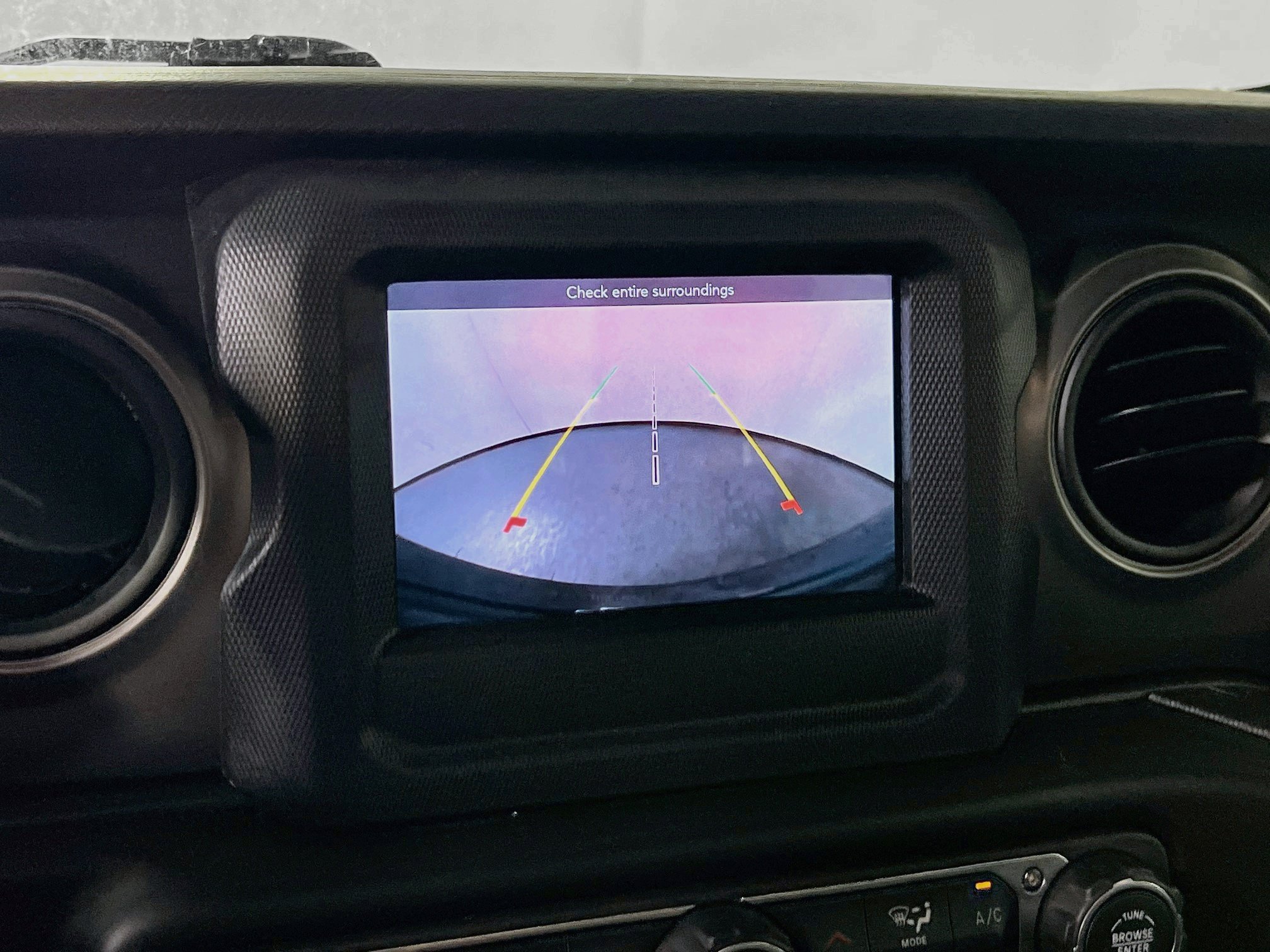 Used 2023 Jeep Wrangler Sport AWD/4WD image 13
