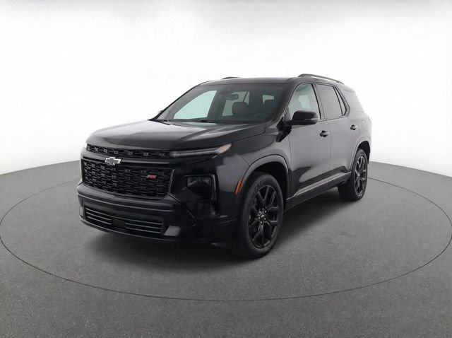 Used 2025 Chevrolet Traverse RS AWD/4WD image 3