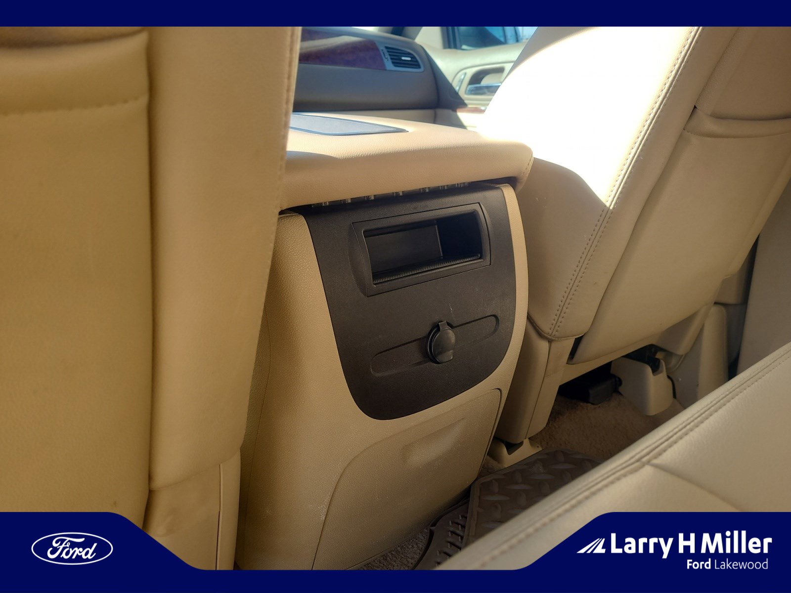 Used 2011 Chevrolet Silverado 1500 LTZ w/ LTZ Plus Package image 30