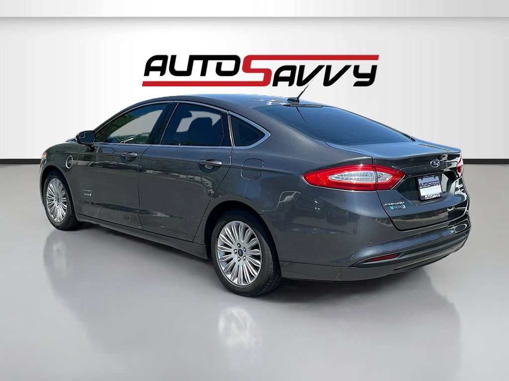 Used 2016 Ford Fusion Energi SE FWD image 5