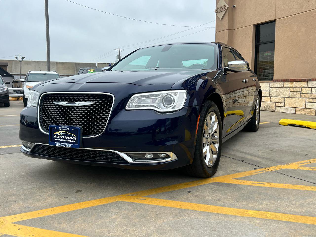 Used 2016 Chrysler 300 C AWD/4WD image 3