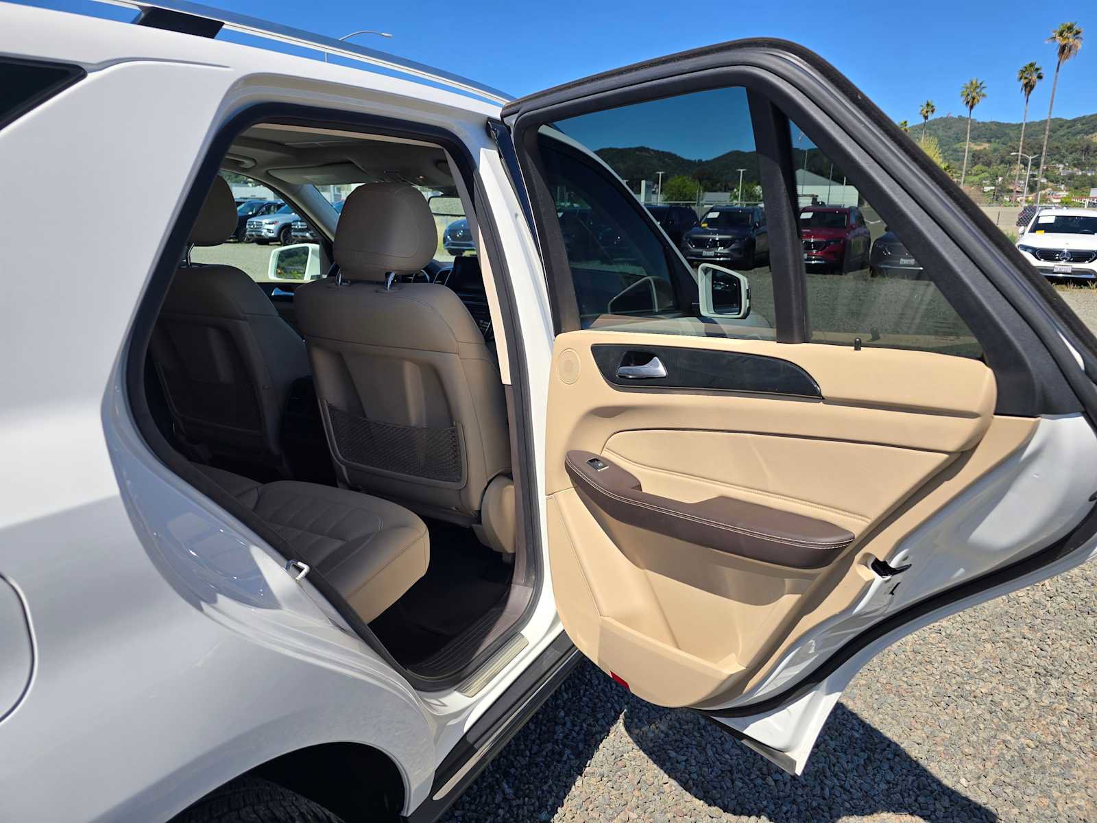 Used 2018 Mercedes-Benz GLE 350 4MATIC image 14