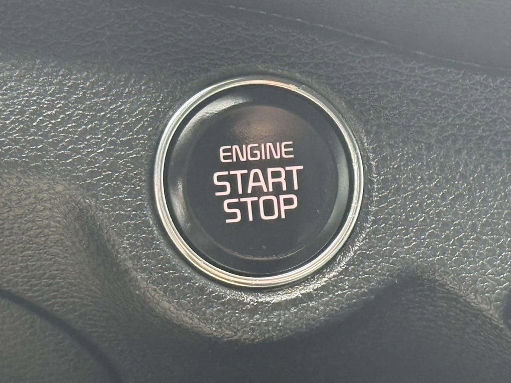 Used 2023 Kia Forte GT-Line image 24