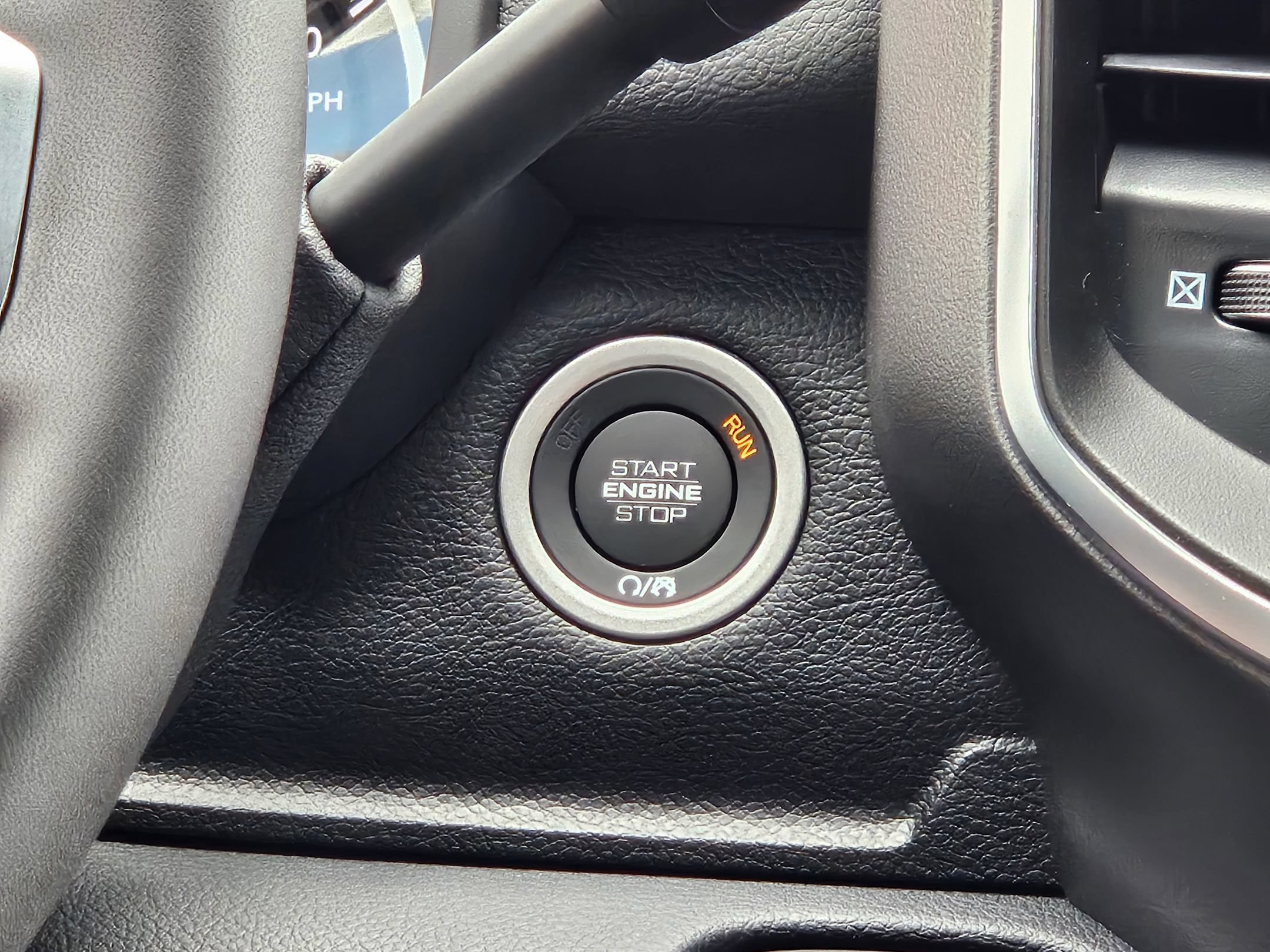 New 2026 RAM 2500 Big Horn AWD/4WD image 13