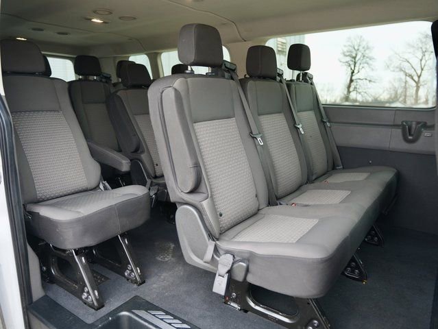 Used 2023 Ford Transit 350 XLT image 10