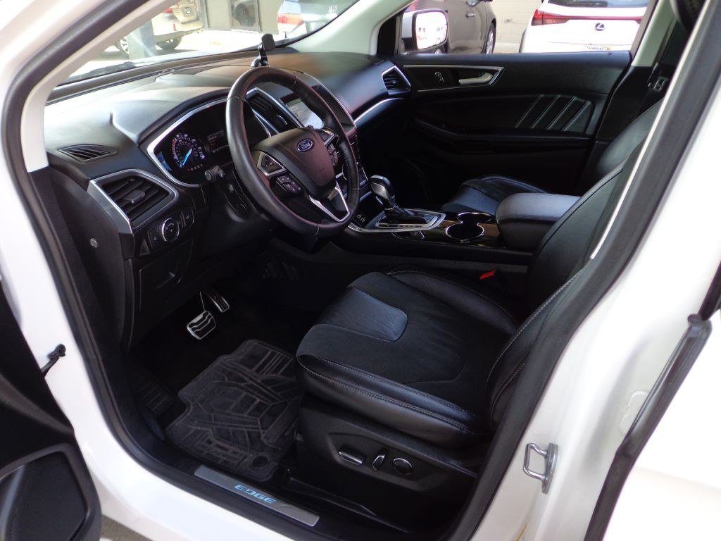 Used 2016 Ford Edge Sport w/ Equipment Group 401A AWD/4WD image 13