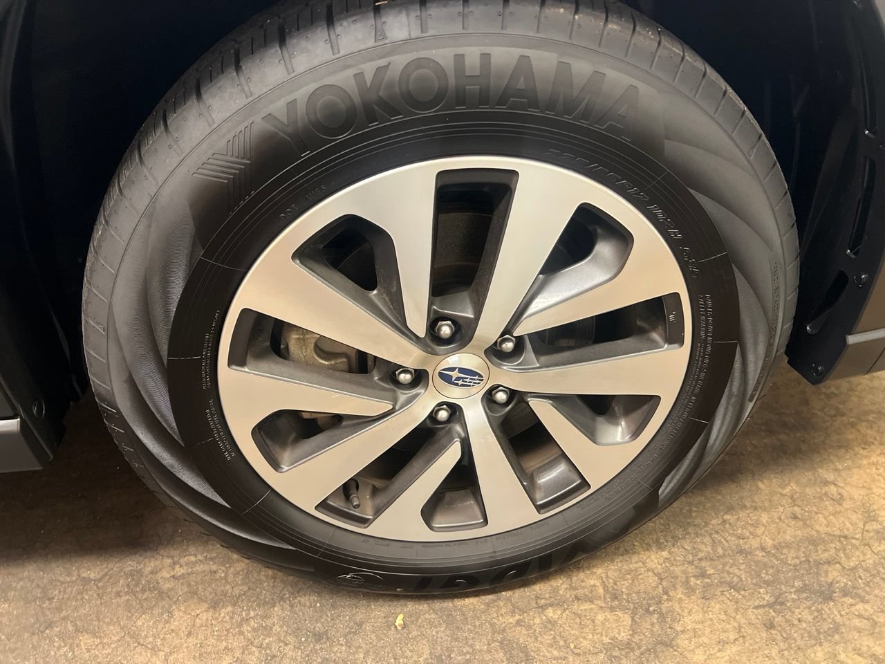 Used 2025 Subaru Outback Premium AWD/4WD image 32