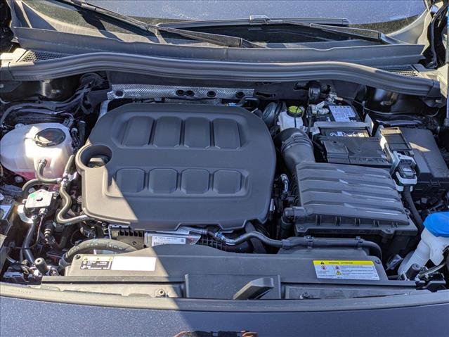 New 2026 Volkswagen Tiguan SE image 16